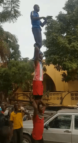 아프리카 길거리 공연 수준