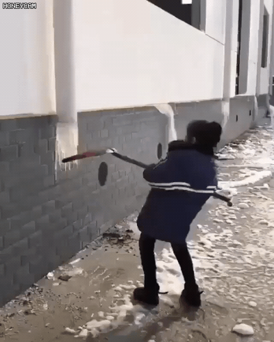 고드름.. 제거..