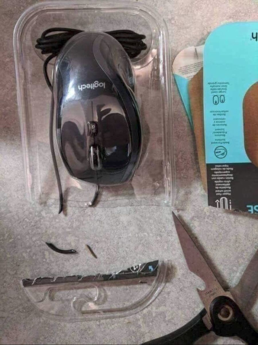 새 마우스를 샀다