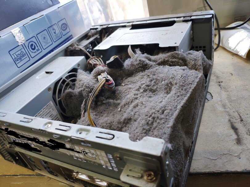 자꾸 꺼진다는 컴퓨터