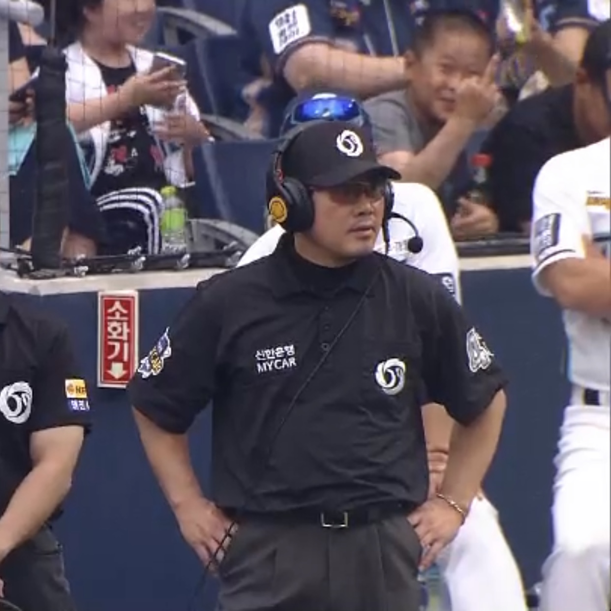 전통을 지키는 초딩.jpg