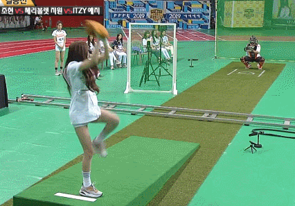 여자아이돌 투구 만점자들