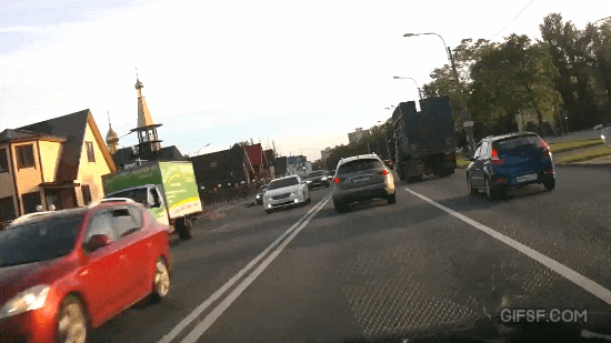 트럭 운전자의 놀라운 반사신경