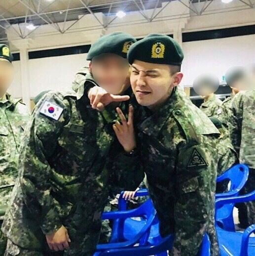 이번달 전역하는 연예인