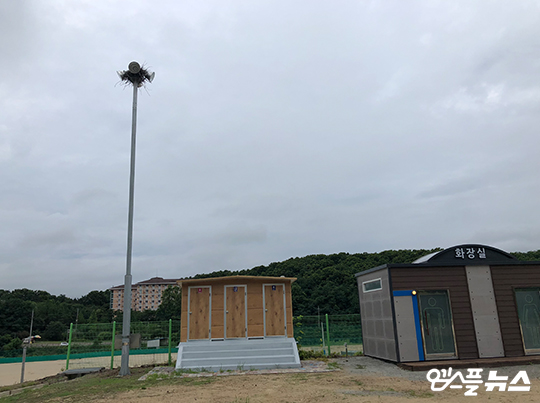우리나라 780억짜리 야구장