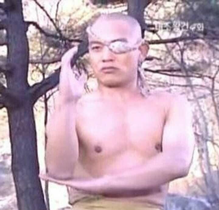 아이즈원 젖꼭지 노출