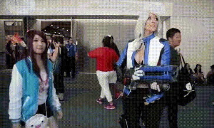 코스프레 하다 현타가 온 처자