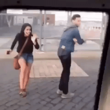 여친을 눕히는 방법