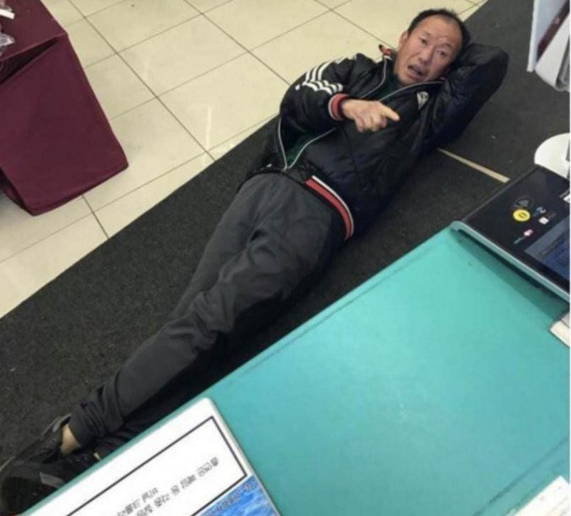 흔한 이세계 편의점