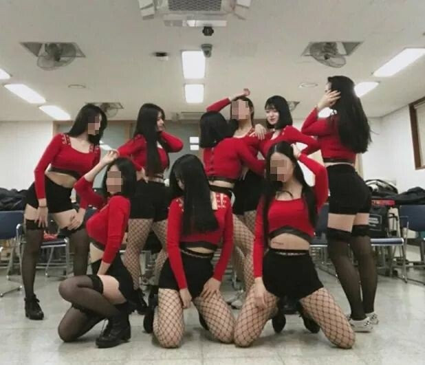 요즘 여고 댄스팀 의상 수위