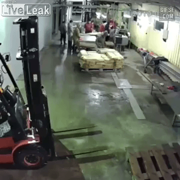 오늘 잔업 없다고 빨리 퇴근들 하시래요~