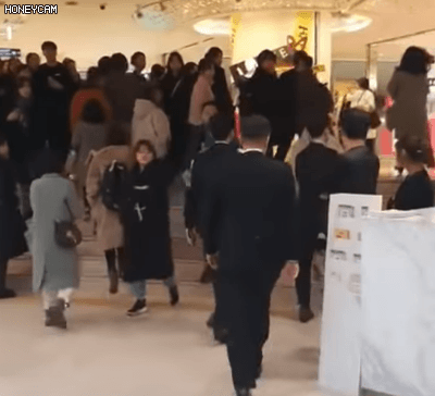 명동 롯데리아 바로그처자