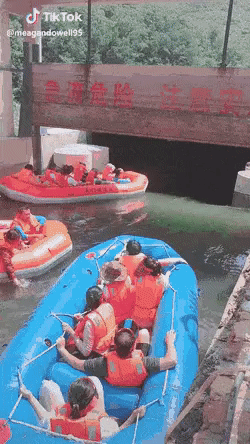 현대판 딤섬국 적벽대전.gif