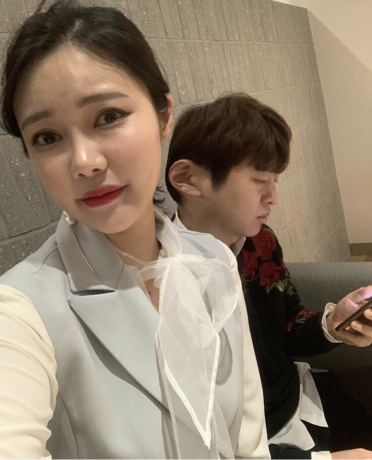 유상무 아내 김연지 인스타, 과도한 포샵 논란