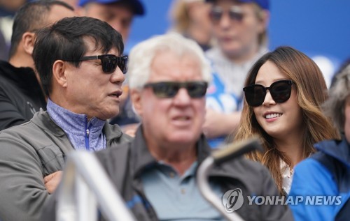 [프로야구 개막] ⑤ 전문가들 두산·키움 양강…복병 롯데·KIA·삼성