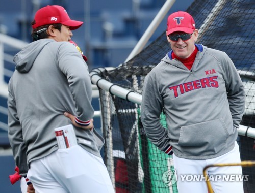 [프로야구 개막] ⑤ 전문가들 두산·키움 양강…복병 롯데·KIA·삼성
