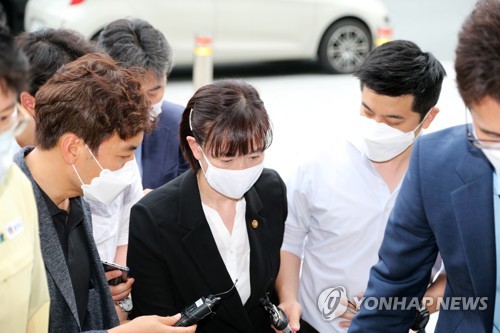 경주 찾은 최윤희 문체부 차관 여성 체육인 선배로서 미안